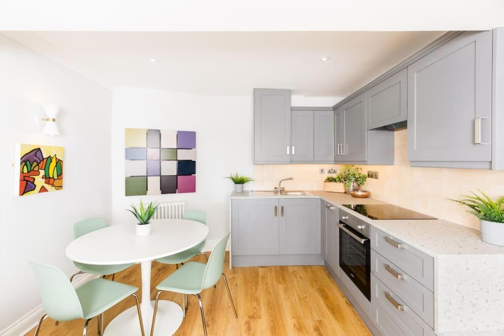 Fabulous Ground Floor Apartment. Great Malvern Exteriör bild